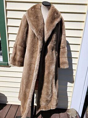 Vintage Women's Central Park Zoo Full-Length Simulation Fur Coat Tissavel France